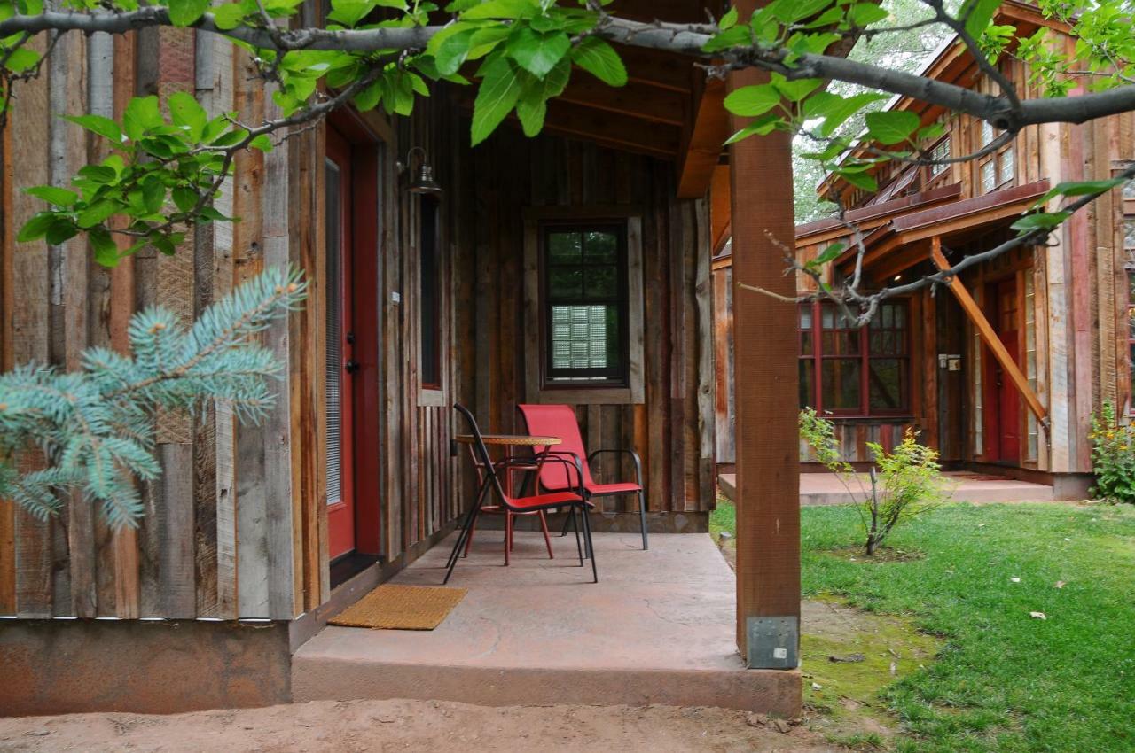 Creekside Cowa-Bungalow! Hotel Moab Exterior foto